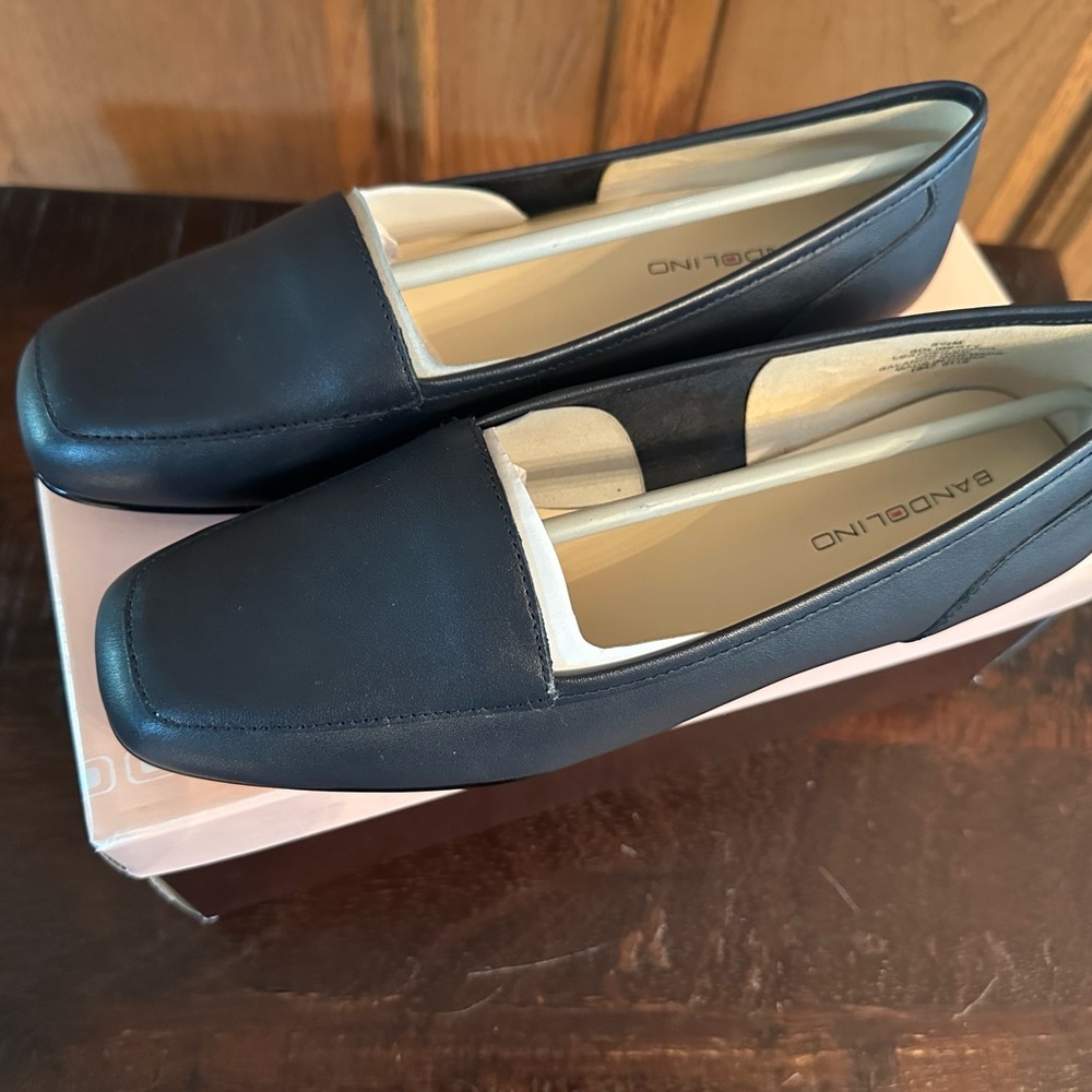 Bandolino Navy Blue Women's Loafers